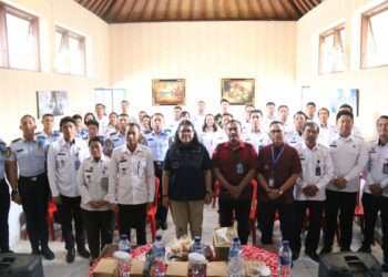 Kakanwil Kemenkumham Bali Berikan Pengarahan Dan Penguatan Di Jajaran ASN Rutan Klungkung