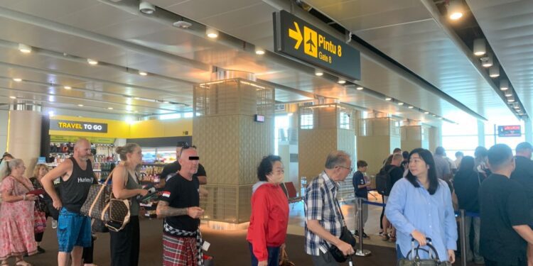 Pria Asal Australia Dan Nigeria Pelaku KDRT Overstayer Dideportasi Rumah Detensi Imigrasi Denpasar