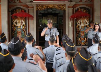 Kemenkumham Bali Gelar Apel Pagi, Tekankan Pelayanan Prima kepada Masyarakat