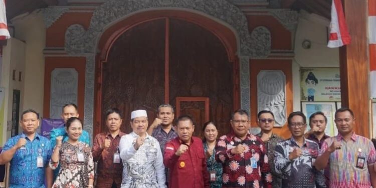 Kadivpas Bali Dampingi Kunjungan Kerja Direktur Yantah Lola  Basan Baran Kerutan Gianya Dan Lapas Karangasem