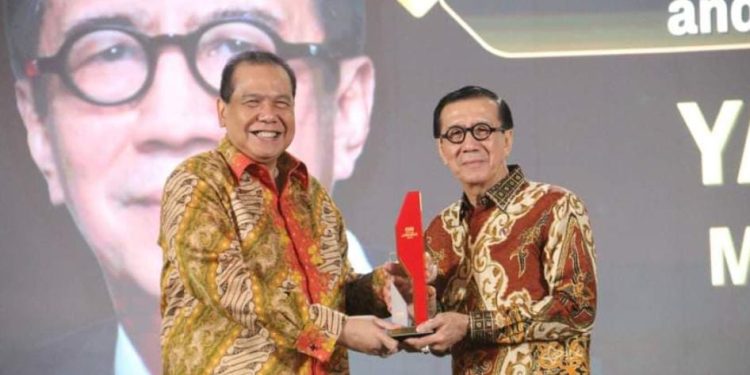 Terima Penghargaan CNN Indonesia Awards 2024, Yasonna H Laoly : Ini Betul-betul Surprise Membanggakan