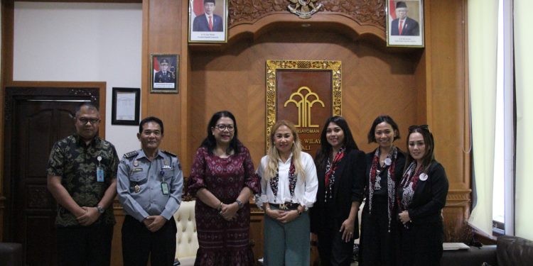 Promosikan Budaya Bali Kanwil Kemenkumham Gandeng Komunitas Perkawinan Campur