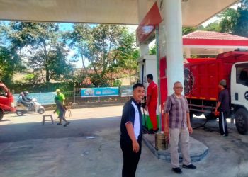 Sat Intelkam Polres Karangasem Laksanakan Giatan Monitoring  BBM Di Beberapa SPBU