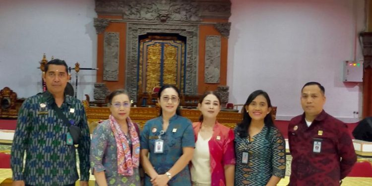 Tanamkan kesadaran akan pentingnya kekayaan Intelek Tual Kemenkumham Bali Asah Kreativitas Siswa-Siswi SMK Negeri 5 Denpasar