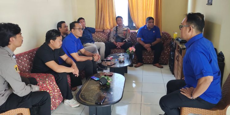 Kasat Resnarkoba Polres Karangasem Pimpin Anev Rutin Bersama Anggota