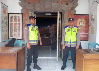 Satgas Preventif Polres Karangasem Amankan Kantor KPU Jelang Pendaftaran Pilkada 2024