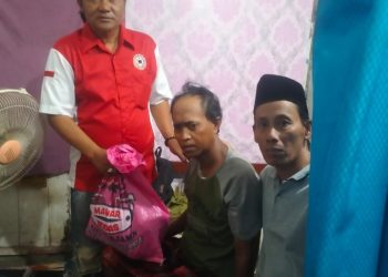 Amanah Bos Dermawan, Ormas ALDERA Distribusikan Sembako Untuk Warga
