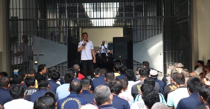 KALAPAS KEROBOKAN LAKUKAN PENDEKATAN DAN BERI PENGUATAN KEPADA WARGA BINAAN