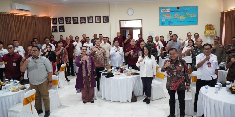 BURDEN SHARING: SOLUSI BERSAMA ATASI ISU PENGUNGSI DI BALI