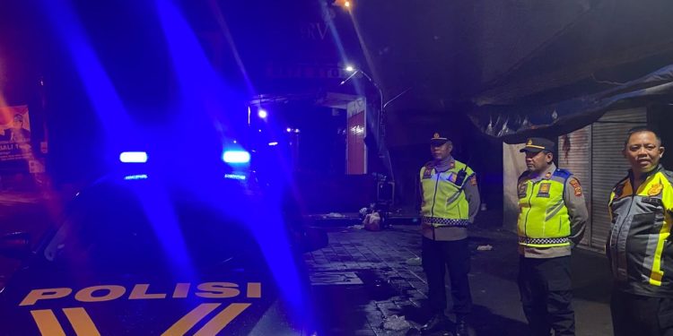 Kapolsek Abiansemal Pimpin Patroli Malam Minggu, Wujudkan Kamtibmas Aman