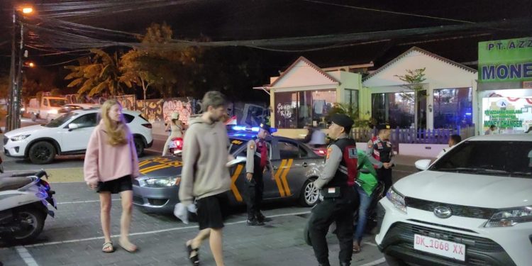 Cegah Aksi Kriminalitas Terhadap Wisatawan Sat Samapta Sambangi Jalur Selatan