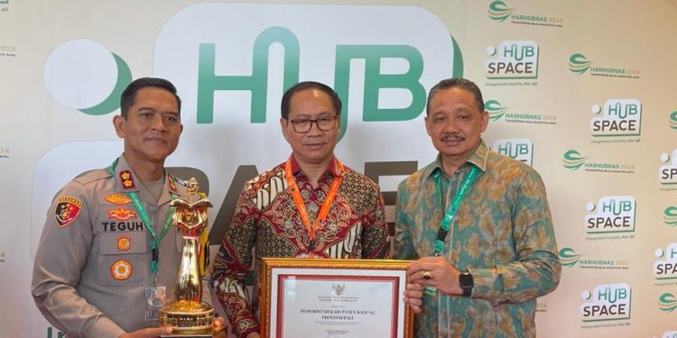 Berkat Tata Kelola Transportasi Publik, Badung Raih Penghargaan Wahana Tata Nugraha 2024.