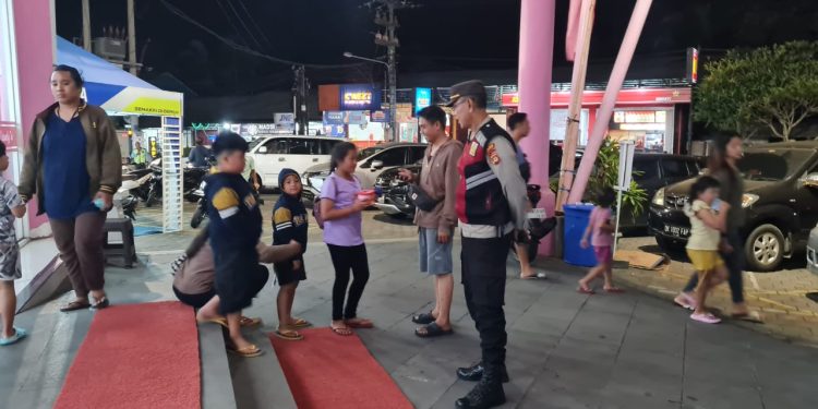 Patroli Dialogis Polsek Mengwi Sasar Publik Area