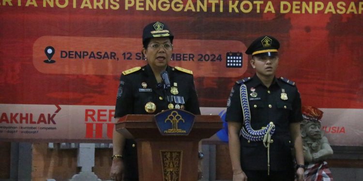 18 Pejabat Keuangan Dan Notaris Pengganti Dilantik Kakanwil Kemenkumham Bali Beri Pesan Khusus