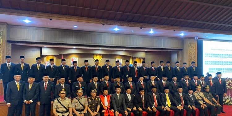 Kapolres AKBP Teguh Priyo Wasono Hadiri Rapat Paripurna DPRD Badung