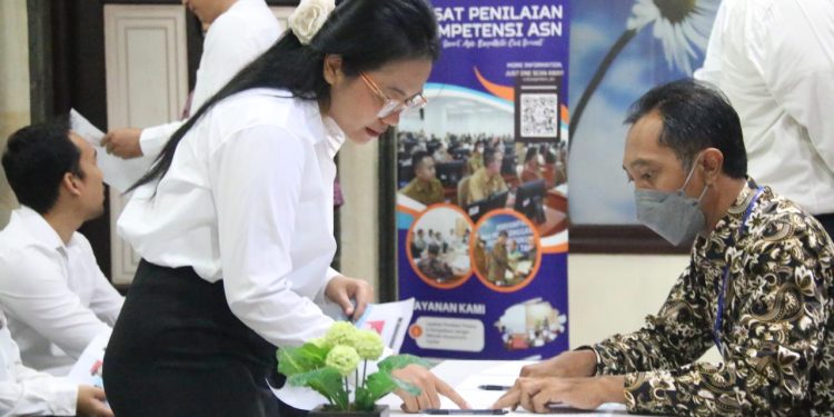 Kemenkumhan Bali Gelar Seleksi CAT Calon Notaris Tahun 2024: Upaya Mewujudkan Notaris Profesional, Jujur, dan Berintegritas