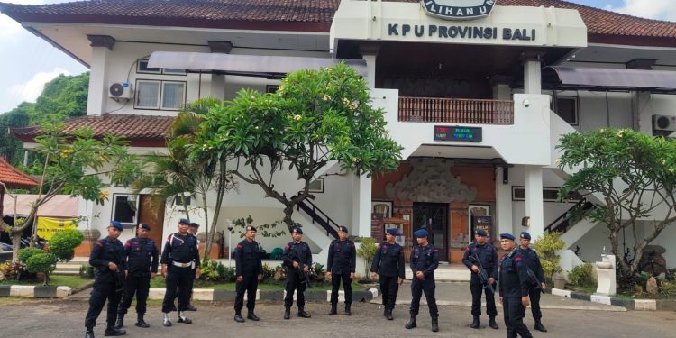 Subsatgas PHH Rutin laksanakan Patroli Di Kantor KPU Provinsi Bali