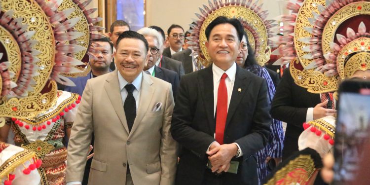 Sinergi Wujudkan Penegakan Hukum yang Berkeadilan, Kakanwil Kemenkumham Bali Hadiri Rakernas Peradi Tahun 2024