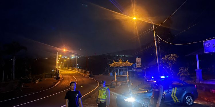 Blue Light Patrol Polsek Petang Antisipasi Keamanan Jalur Utara Badung