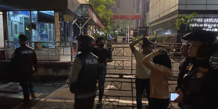 JOGOBOYO 97 Bubarkan Balap Liar, Amankan Pelaku Kericuhan, Dann Cegah Tawuran Di Beberapa Titik Kota Surabaya