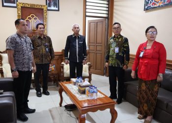 KANWIL KEMENKUM BALI IKUTI WEBINAR SOSIALISASI KUHP BARU: ADAPTASI PARADIGMA MODERN DALAM HUKUM PIDANA