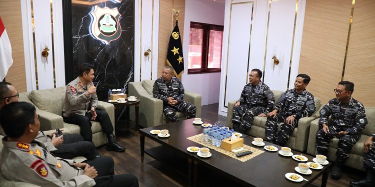 Kapolda Bali Terima Audensi Dari Pangkoarmada II