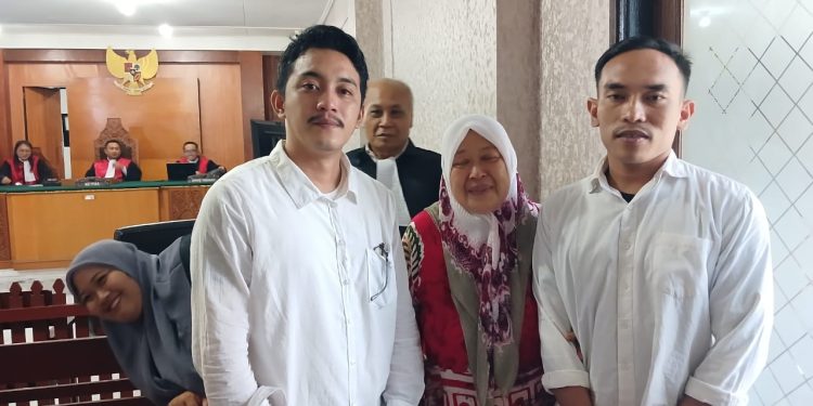 Diputus Majelis Hakim Kurungan 2 Tahun 10 Bulan Penjara, Menurut Penasehat Hukum Terdakwa, Klienya Seharusnya Bebas Demi Kepastian Hukum dan Keadilan