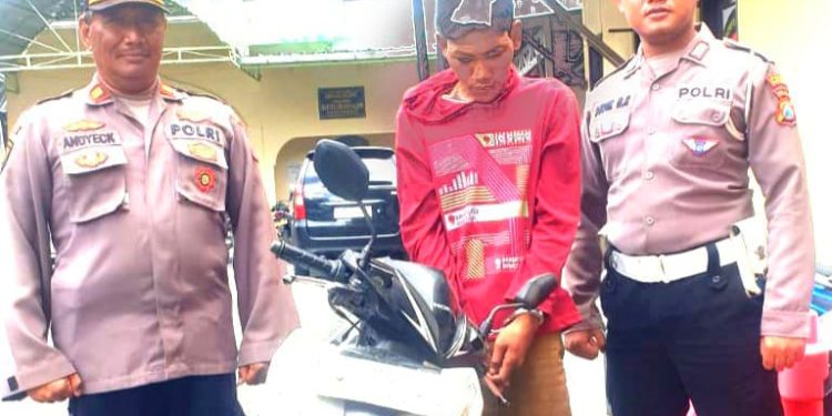 Apes.! Pemuda Asal Wonosari Surabaya, Di Tangkap Polisi Nyolong Motor