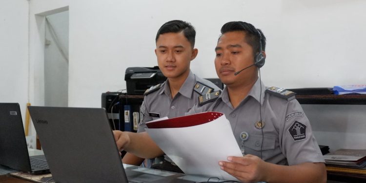 LAPAS MOJOKERTO IKUTI ZOOM PENGAJUAN ALIH STATUS PENGGUNAAN BARANG MILIK NEGARA