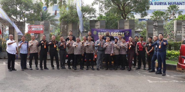 Sespimmen Polri Dikreg Ke-65 Gelar Bakti Sosial Di Terminal GSN Tanjung Perak