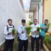 Bersama Staff Jajaran Karutan Bangkalan Panen Sayur Dikebun Warga Binaan