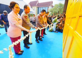 Dukung Penuh Program MBG, Kapolri Hadiri Groundbreaking 9 SPPG Polda Riau