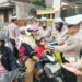 Operasi Patuh Semeru 2025 Polres Jember Sebar Brosur Edukasi Tertib Lalin Bagi Pengguna Jalan