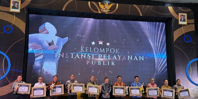 Rutan Surabaya Raih Penghargaan Pengamanan Terbaik di Radar Surabaya Awards 2025