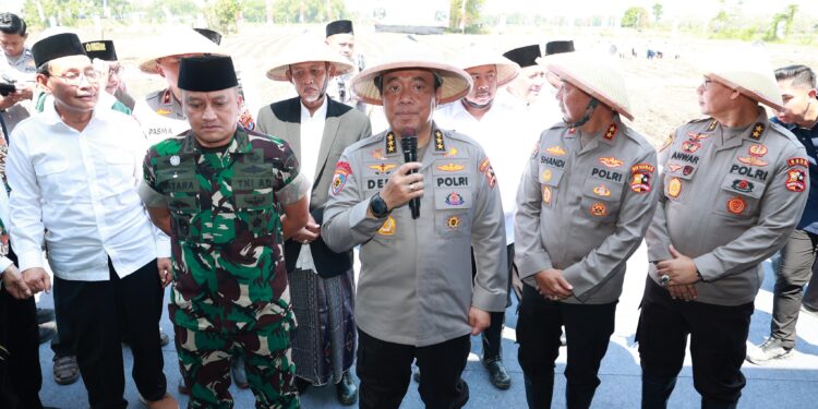 Penanaman Jagung Bersinergi Dengan Ponpes, Bukti Nyata Seluruh Komponen Bangsa Wujudkan Swasembada Pangan