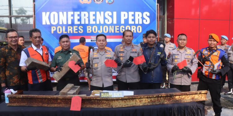 Polres Bojonegoro Amankan Komplotan Pencuri Rel Kereta Api, PT KAI Beri Apresiasi