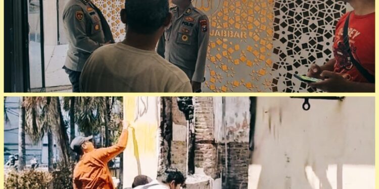 Pasca kerusuhan Polsek Tegal Sari Dan Warga membersihkan Masjid Al Jabar