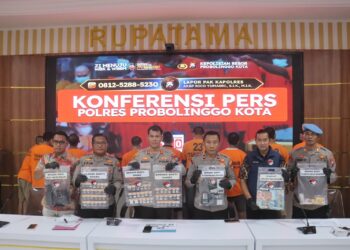 Polres Probolinggo Kota Amankan 10 Tersangka Jaringan Narkoba Dalam Operasi Tumpas Semeru 2025