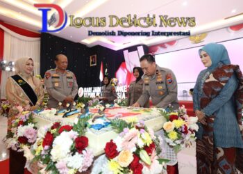 Gelar Tasyakuran Hari Jadi Polisi Wanita ke-77, Kapolda Jatim dan Ibu Asuh Polwan Beri Pesan Khusus