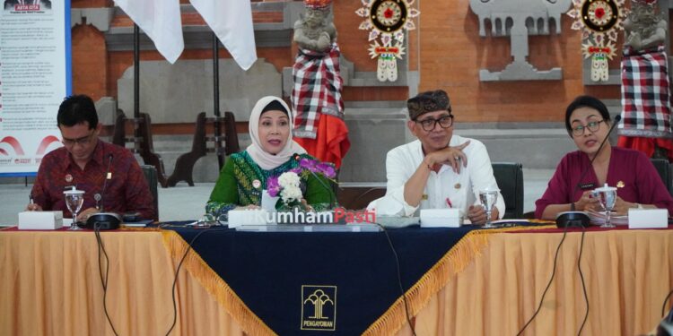 Perkuat Kualitas Hukum Daerah: Kanwil Kemenkum Bali Rampungkan Harmonisasi 6 Ranperda/Raperwali Kota Denpasar