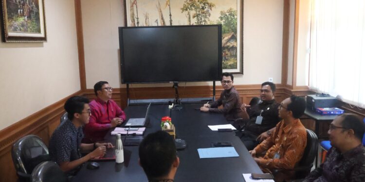 Kerja Sama Akademik Perkuat Kajian Hukum: Kanwil Kemenkum Bali Terima Peneliti Udayana