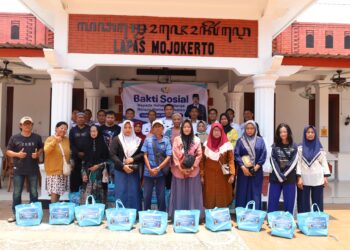 LAPAS MOJOKERTO GELAR BAKTI SOSIAL, WUJUD NYATA ASTA CITA DAN 13 PROGRAM AKSELERASI MENTERI IMIGRASI DAN PEMASYARAKATAN