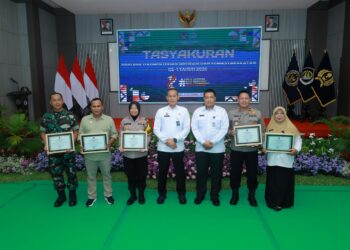 KALAPAS MOJOKERTO IKUTI TASYAKURAN HARI BHAKTI KEMENIMIPAS KE-1 TAHUN 2025 DI LAPAS KELAS I SURABAYA