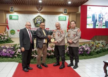 FH UNISSULA LAUNCHING PUSAT STUDI KEPOLISIAN, WAKAPOLRI DORONG RISET STRATEGIS DAN RUJUKAN KEBIJAKAN NASIONAL